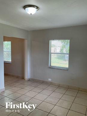 Miami Gardens house for rent - 2440 NW 162nd St Miami Gardens, FL 33054