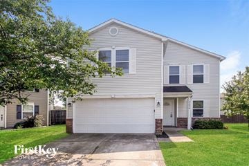 Greenwood house for rent - 2458 Providence Ct Greenwood, IN 46143