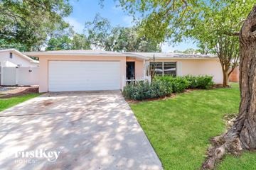 Largo house for rent - 2526 13th Ave SW Largo, FL 33770