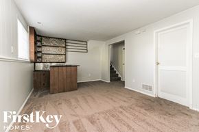 Indianapolis house for rent - 2530 Fairhaven Drive Indianapolis, IN 46229