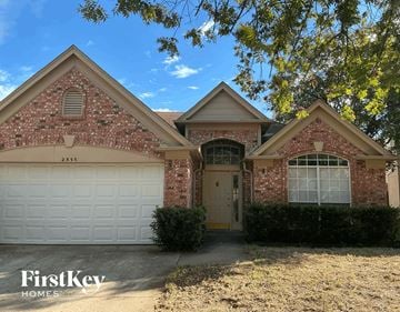 Fort Worth house for rent - 2533 Country Creek Ln Fort Worth, TX 76123