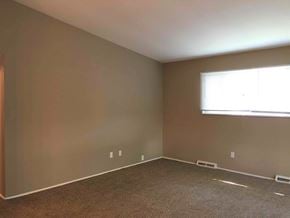 Florissant house for rent - 2560 Pheasant Florissant, MO 63031