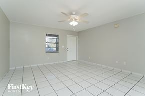 Cape Coral house for rent - 2603 NE 4th Ave Cape Coral, FL 33909