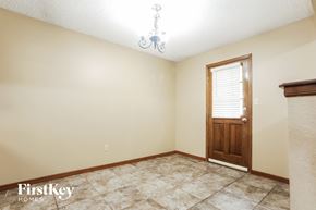Blue Springs house for rent - 2636 Sw Krista Ct Blue Springs, MO 64015