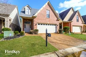 Memphis house for rent - A brick house with a mailbox in front of it.
