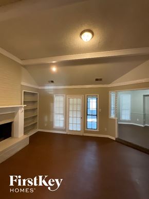 Memphis house for rent - 2776 Ravenwood Drive Memphis, TN 38134