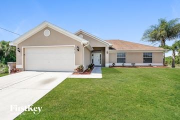 Lehigh Acres house for rent - 2819 34th St SW Lehigh Acres, FL 33976
