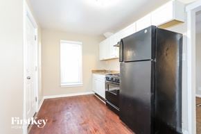 Zion house for rent - 2901 Ezekiel Zion, IL 60099