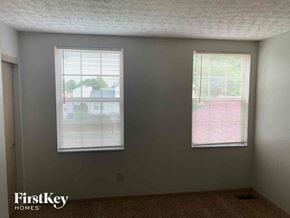 Columbus house for rent - 2926 Fenwood Drive Columbus, OH 43232