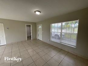Miami Gardens house for rent - 2940 NW 191st St Miami Gardens, FL 33056