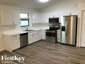Lehigh Acres house for rent - 3001 28th St SW Lehigh Acres, FL 33976