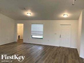 Lehigh Acres house for rent - 3001 28th St SW Lehigh Acres, FL 33976