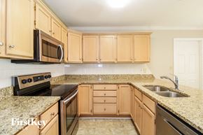 High Point house for rent - 3005 Pinnacle Court High Point, NC 27265