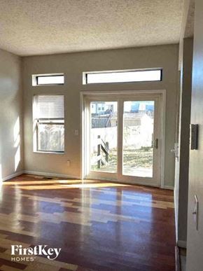 Reynoldsburg house for rent - 3012 Ambarwent Road Reynoldsburg, OH 43068