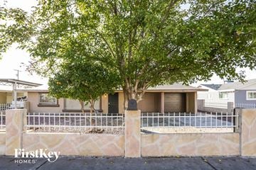 Phoenix house for rent - 3021 W CAMELBACK Rd Phoenix, AZ 85017