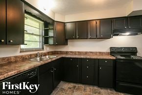 Indianapolis house for rent - 3080 Meeting House Lane Indianapolis, IN 46222