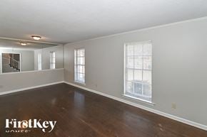 Memphis house for rent - 3148 Glen Echo Memphis, TN 38115