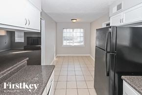 Memphis house for rent - 3148 Glen Echo Memphis, TN 38115
