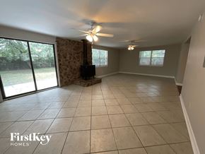 Jacksonville house for rent - 3204 Rogero Rd Jacksonville, FL 32277