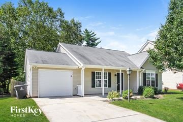 Winston-Salem house for rent - 3210 Trenchard Ln Winston-Salem, NC 27127