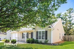 Winston-Salem house for rent - 3210 Trenchard Ln Winston-Salem, NC 27127