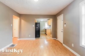 Indianapolis house for rent - 3314 E 42nd Street Indianapolis, IN 46205