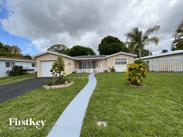 Lauderdale Lakes house for rent - 3333 NW 32nd Ct Lauderdale Lakes, FL 33309