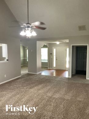 Ellenwood house for rent - 3349 Meadovista Dr Ellenwood, GA 30294