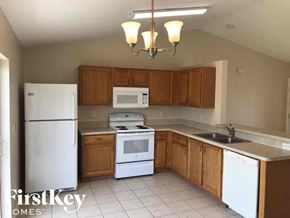 Lehigh Acres house for rent - 3600 19 ST SW Lehigh Acres, FL 33976