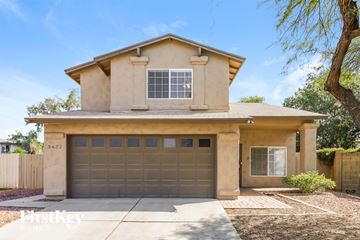 Glendale house for rent - 3622 W CIELO GRANDE Glendale, AZ 85310