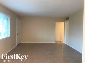 Phoenix house for rent - 3625 W San Juan Ave Phoenix, AZ 85019