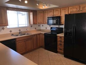 Phoenix house for rent - 3672 W Windrose Dr Phoenix, AZ 85029