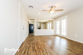 Phoenix house for rent - 3733 E Eugie Ave Phoenix, AZ 85032