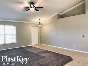 Lehigh Acres house for rent - 3807 25th St SW Lehigh Acres, FL 33976