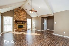 Lee's Summit house for rent - 3934 SW Linden Ct Lee's Summit, MO 64082