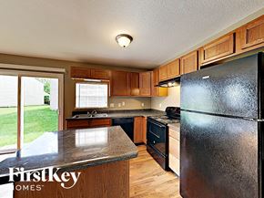 Indianapolis house for rent - 3944 Hornickel Drive Indianapolis, IN 46235
