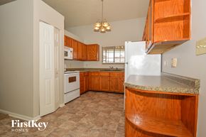 Indianapolis house for rent - 4030 Harmony Dr Indianapolis, IN 46221