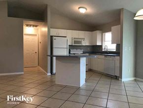 Lehigh Acres house for rent - 4103 10th St SW Lehigh Acres, FL 33972