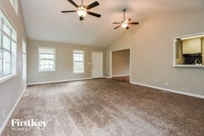 Marietta house for rent - the spacious living room is clean and ready to use