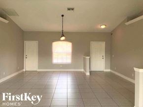 Lehigh Acres house for rent - 4115 10th St SW Lehigh Acres, FL 33976