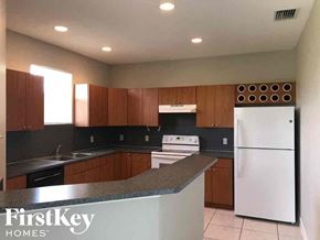 Lehigh Acres house for rent - 4115 10th St SW Lehigh Acres, FL 33976
