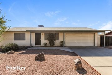 Phoenix house for rent - 4149 E Hartford Ave Phoenix, AZ 85032