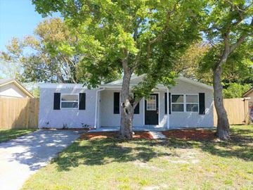 New Port Richey house for rent - 4232 Mesa Drive New Port Richey, FL 34653