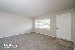Indianapolis house for rent - 4315 Standish Drive Indianapolis, IN 46221