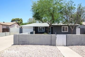 Phoenix house for rent - 4319 N 15TH Ave Phoenix, AZ 85015