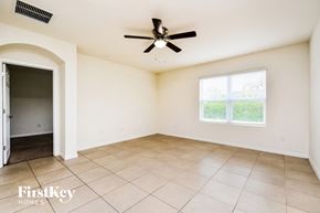 Cape Coral house for rent - 4406 SW 9th Avenue Cape Coral, FL 33914