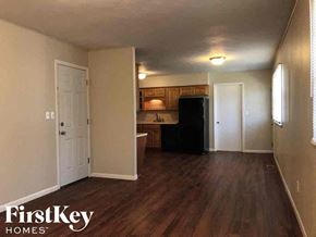 Indianapolis house for rent - 4420 Santa Fe Ct Indianapolis, IN 46241
