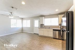 Friendswood house for rent - 4427 Ravine Dr FRIENDSWOOD, TX 77546