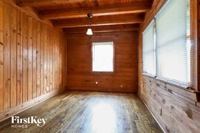 Snellville house for rent - 4490 Wallace Circle Snellville, GA 30039