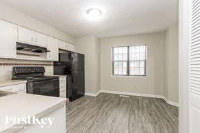 Indianapolis house for rent - 4496 Braemar Dr Indianapolis, IN 46254